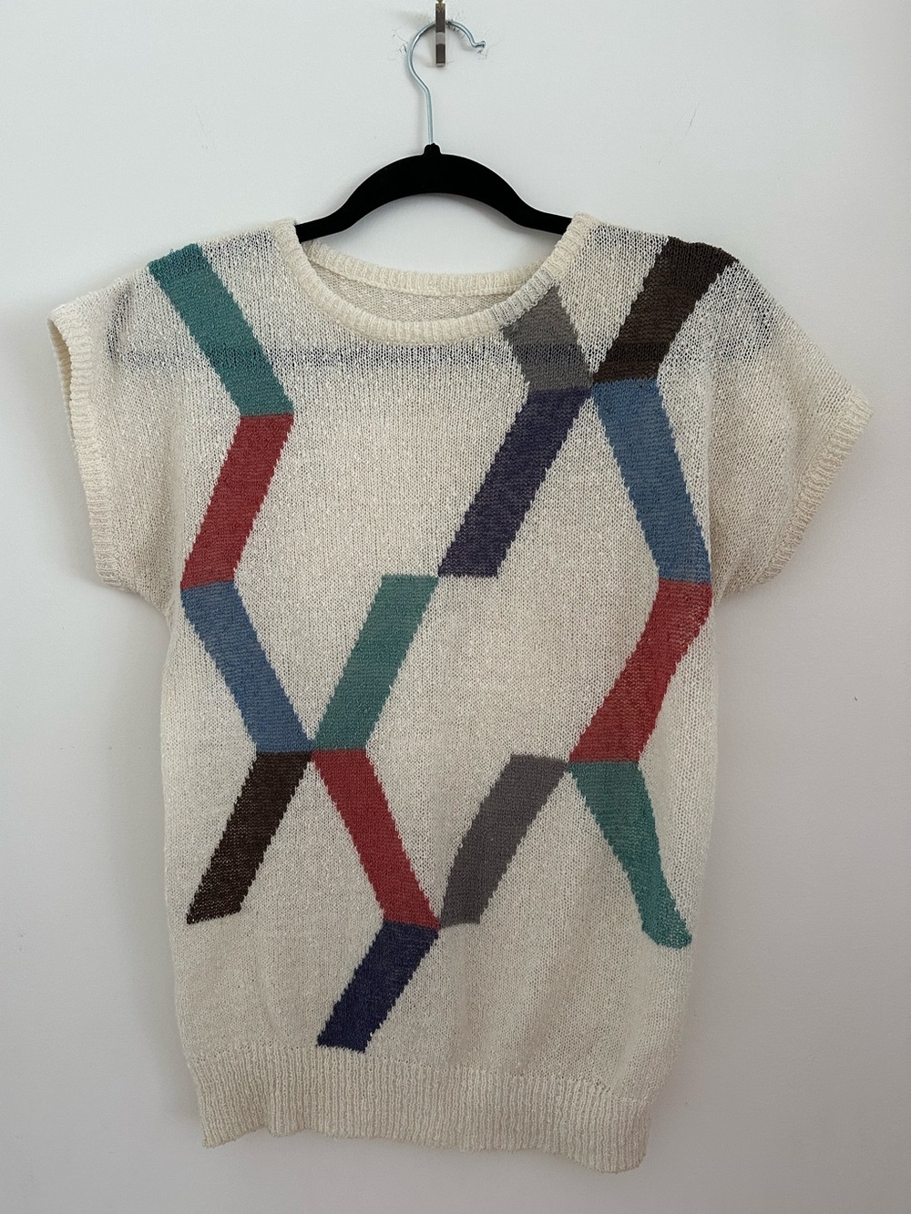 Geometric Pattern Short Sleeve Sweater